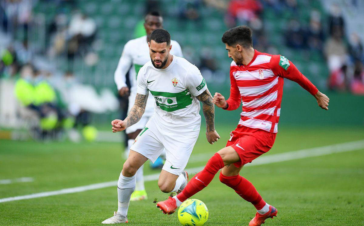 Leyu-阿拉维斯主场战平，稳固中游地位的简单介绍