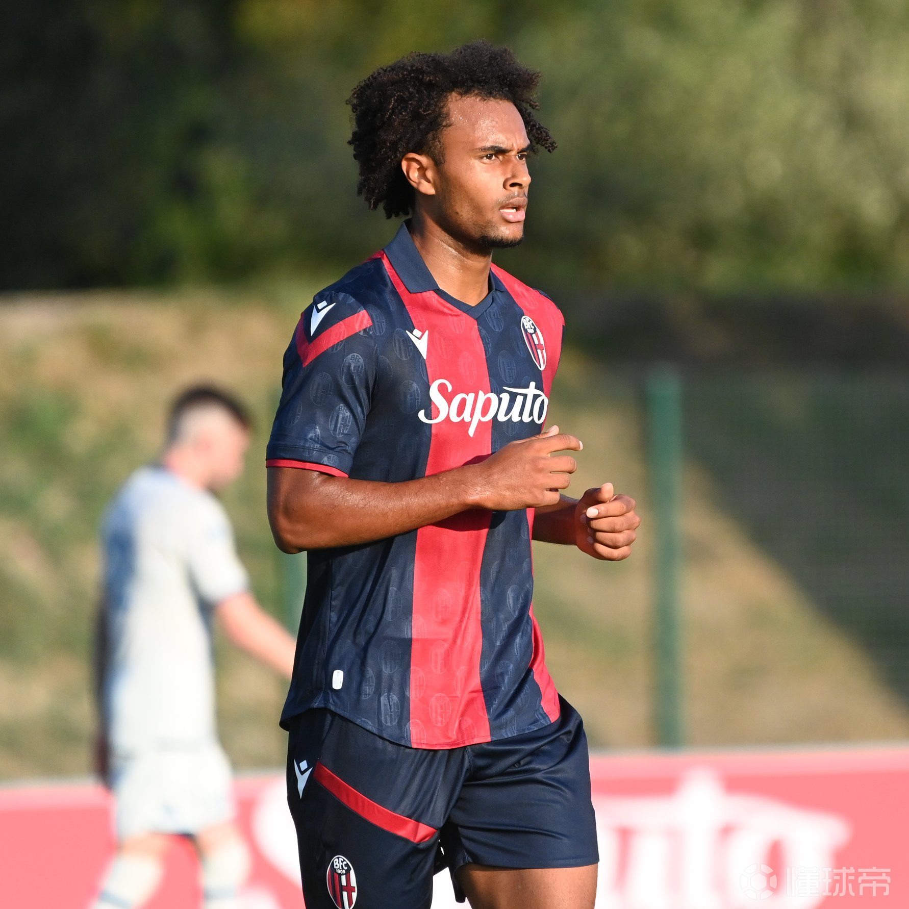 乐鱼体育登陆入口-摩纳哥球队士气高涨，在比赛中表现出色并获胜