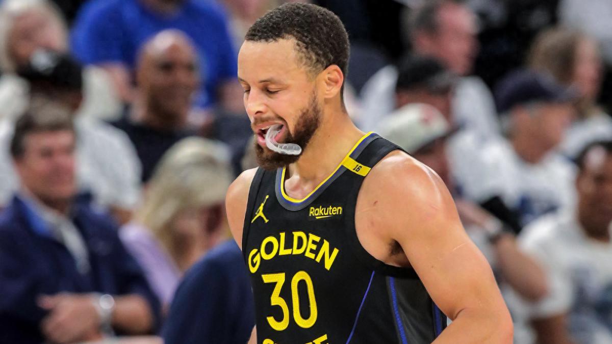 乐鱼体育APP下载-勇士惨遭溃败！库里受伤离场，球队连败3场