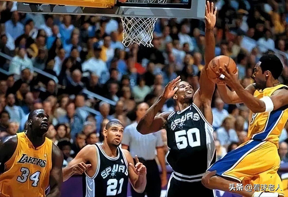 关于马刺逆袭夺下湖人：邓肯首秀重返球场砍分的信息