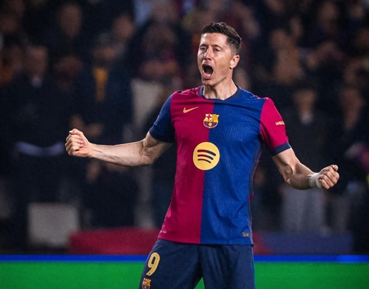 关于西班牙逆转瑞典，莱万统治全场的信息